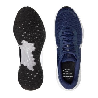 Nike Revolution 7